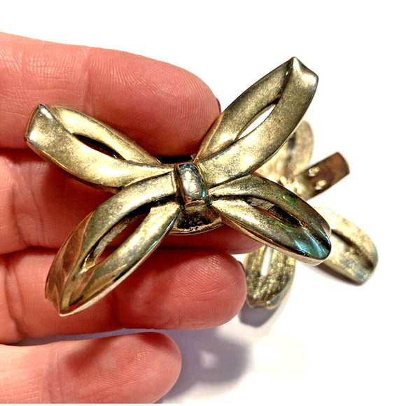 Vintage Silvertone Metal Shoe Clips Unique Bows Collectible Jewelry for Shoes - Picture 6 of 7